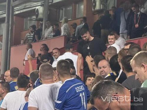 Podršku s tribina Bilinog Polja Zmajevima pruža i Jusuf Nurkić