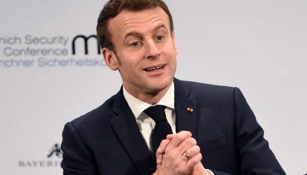 Podržaću pregovore sa S. Makedonijom i Albanijom zavisno od izvještaja