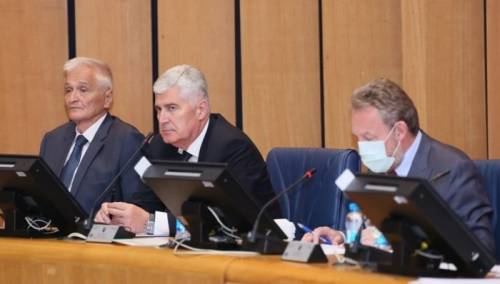 Podržane izmjene Zakona o strancima za bolju regulaciju migrantske krize