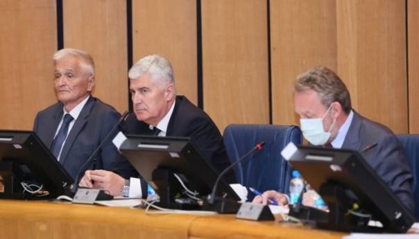 Podržane izmjene Zakona o strancima za bolju regulaciju migrantske krize