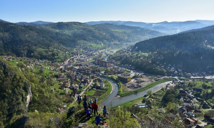 Podzemne vode i nadošla Bioštica poplavile izletište 'Zeleni vir' u Olovu