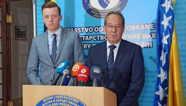 Podžić i Ahmetović naglasili važnost stabilne BiH