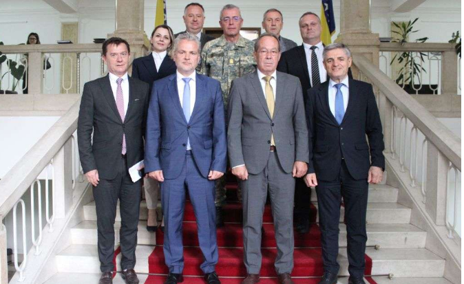 Podžić i Sattler o sigurnosno-političkoj situaciji te napretku BiH u EU integracijama