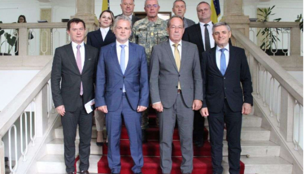 Podžić i Sattler o sigurnosno-političkoj situaciji te napretku BiH u EU integracijama