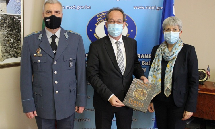 Podžić i Tzvetkova-Katabascheva o napretku BiH na evroatlantskom putu