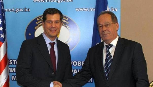 Podžić razgovarao s ambasadorom Nelsonom i brigadnim generalom Edwardsom