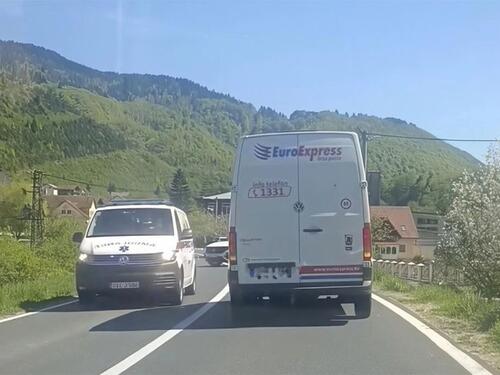 Poginula žena u teškom sudaru kod Jajca