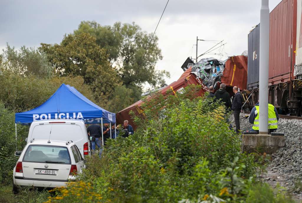 Poginule dvije muške osobe iz Sl. Broda i 17-godišnjak iz Novske