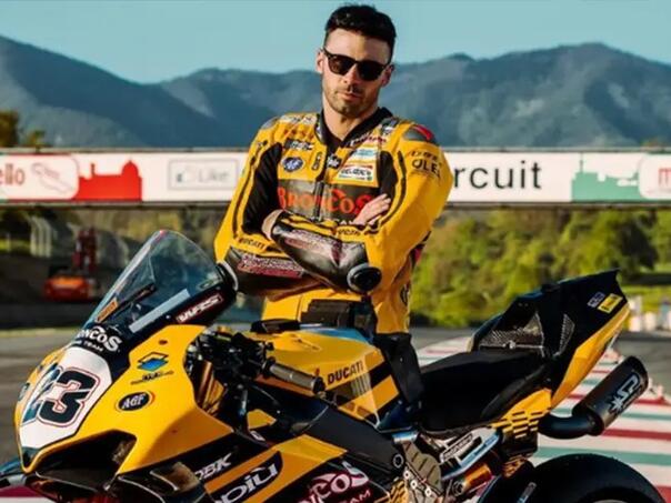 Poginuo italijanski motociklista Luca Salvadori