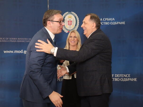 Pogled iz Hrvatske: Što Dodik i Vulin bulazne Vučić misli