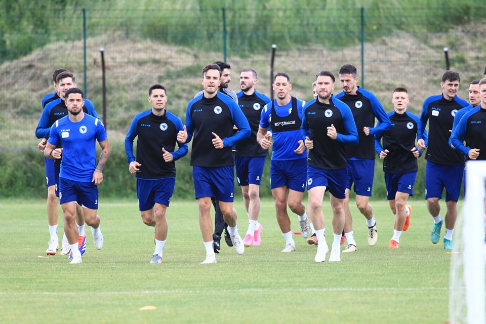 Pogledajte atmosferu na treningu Zmajeva, zaigrao i Barbarez