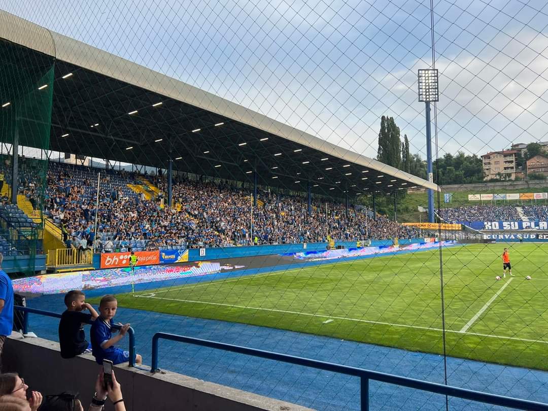 Pogledajte atmosferu s Grbavice: Željo dočekuje Dinamo