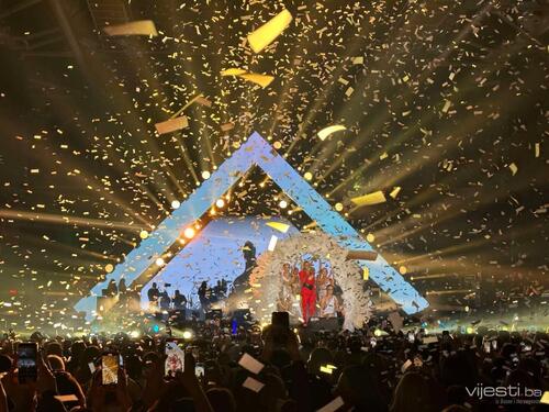 Pogledajte atmosferu s koncerta Aleksandre Prijović u Sarajevu