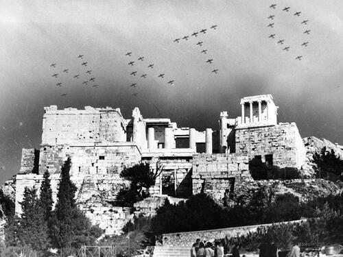 Pogledajte historiju NATO-a kroz fotografije