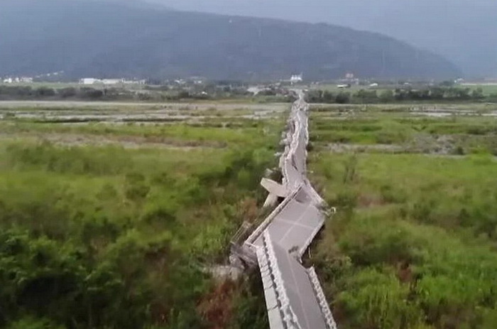 Pogledajte kako izgleda most koji se srušio tokom zemljotresa u Tajvanu