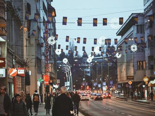 Pogledajte kako je Sarajevo okićeno za Dan nezavisnosti BiH