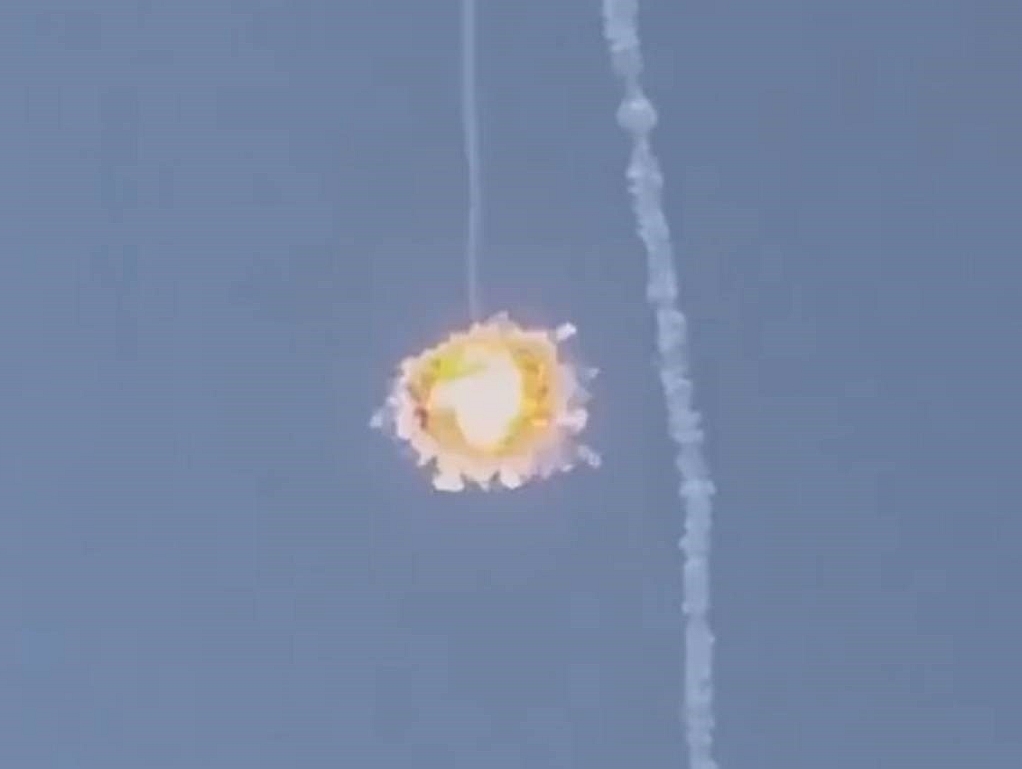 Pogledajte kako je srušen iranski dron iznad Izraela