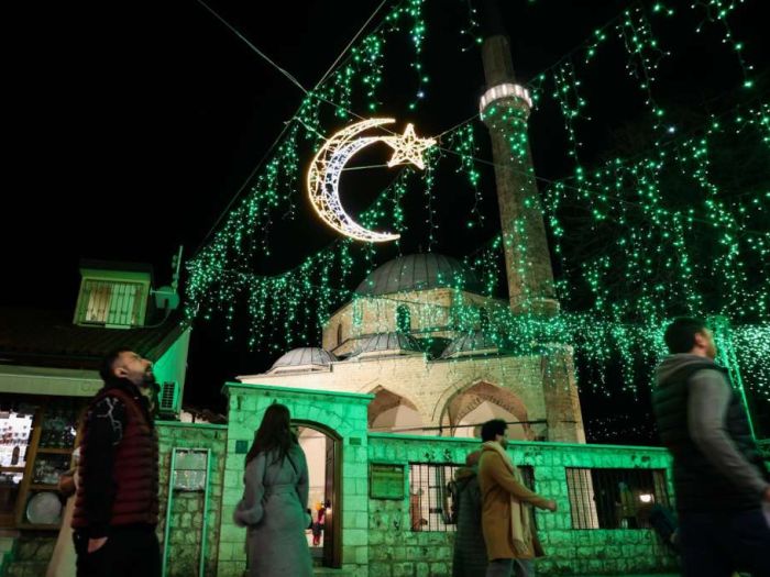 Pogledajte kako Sarajevo blista 13. noći mjeseca ramazana