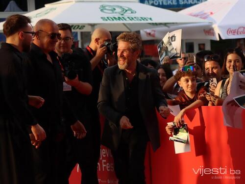 Pogledajte ko je sve prošetao crvenim tepihom sedme noći 31. SFF-a