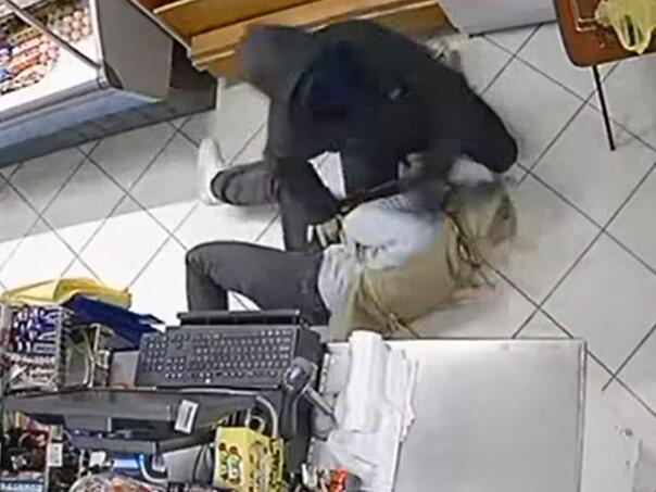 Pogledajte okršaj hrabre žene sa naoružanim pljačkašem u Mostaru