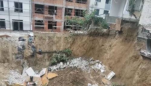 Pogledajte snimak urušavanja zgrade u Beogradu