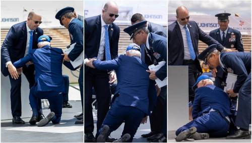 Video: Biden zapeo za vreću od pijeska i pao na bini