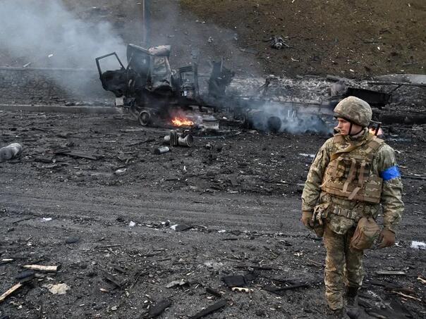 Pogođena željeznica u Ukrajini, stradao i neboder
