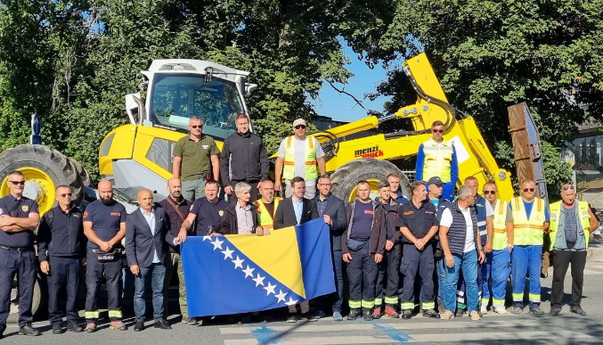 Pohvale za pripadnike civilne zaštite koji pomažu u Sloveniji