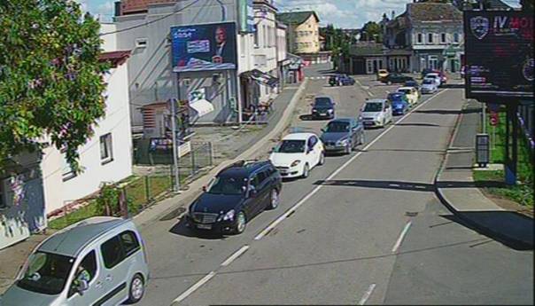 Pojačan promet na graničnim prijelazima Bosanski Brod, Gradina i Bosanska Gradiška