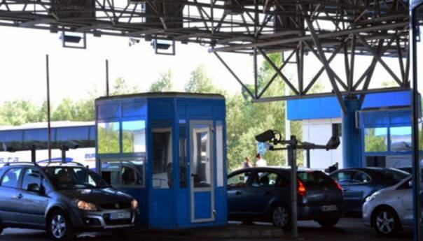 Pojačan promet na graničnim prijelazima na izlazu iz BiH