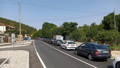 Pojačan promet na izlazu iz BiH na GP Doljani