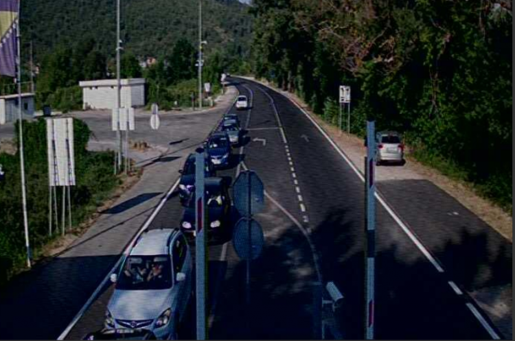 Pojačan promet vozila na bh. graničnim prelazima, Gradina zatvorena