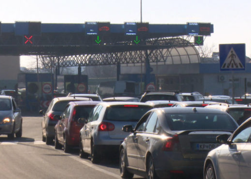 Pojačan promet vozila na graničnim prelazima