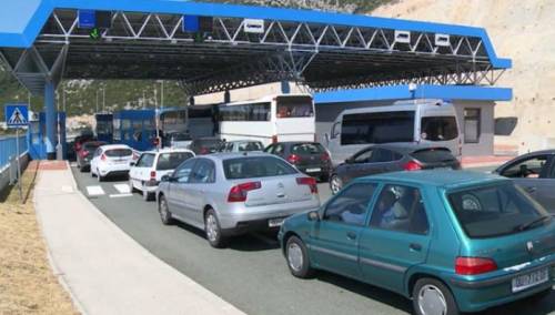 Pojačan promet vozila na graničnim prijelazima na izlazu iz BiH