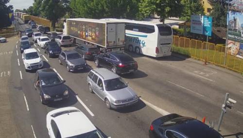 Pojačan promet vozila na izlazu iz BiH na GP Bosanska Gradiška