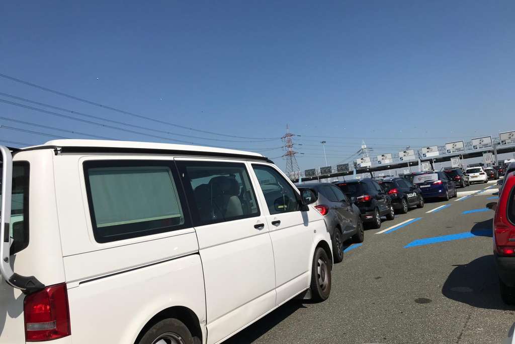 Pojačan promet vozila na izlazu iz BiH na GP Bosanska Gradiška i Velika Kladuša