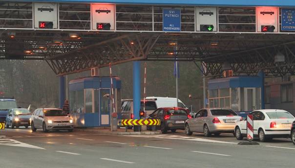 Pojačan promet vozila na ulazu u BiH