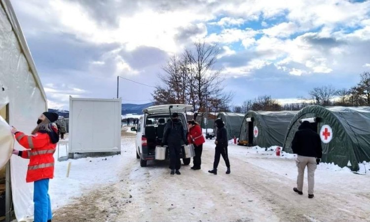 Pojačan zdravstveni nadzor u migrantskom kampu na lokalitetu Lipa