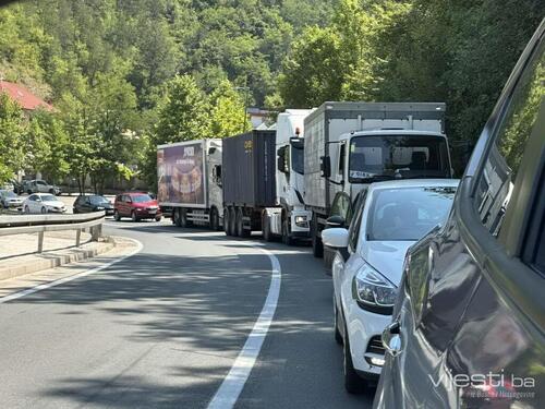 Pojačana frekvencija saobraćaja na većini putnih pravaca u Bosni i Hercegovini