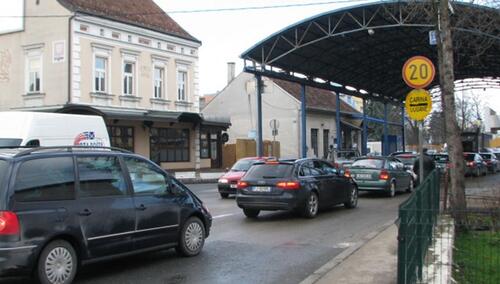 Pojačana frekvencija vozila na dva granična prijelaza