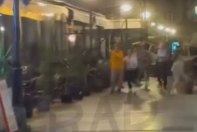 Pojavio se snimak tuče navijača Zvezde i Celtica, jedan navijač završio u bolnici