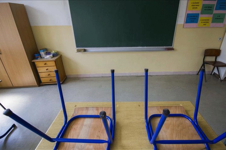 Pojedine škole u Hrvatskoj odgađaju početak rada zbog zaraze