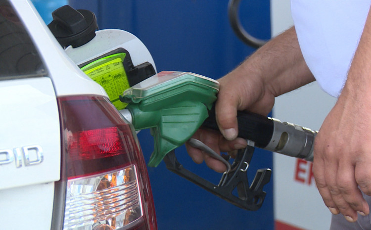 Pojeftinilo gorivo na benzinskim pumpama u RS-u