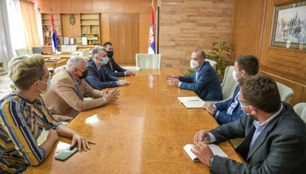 Poklon vaučeri za zdravstvene radnike Srbije