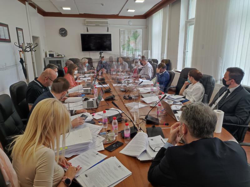 Pokrenuta procedura uspostave holdinga javnih komunalnih preduzeća u KS