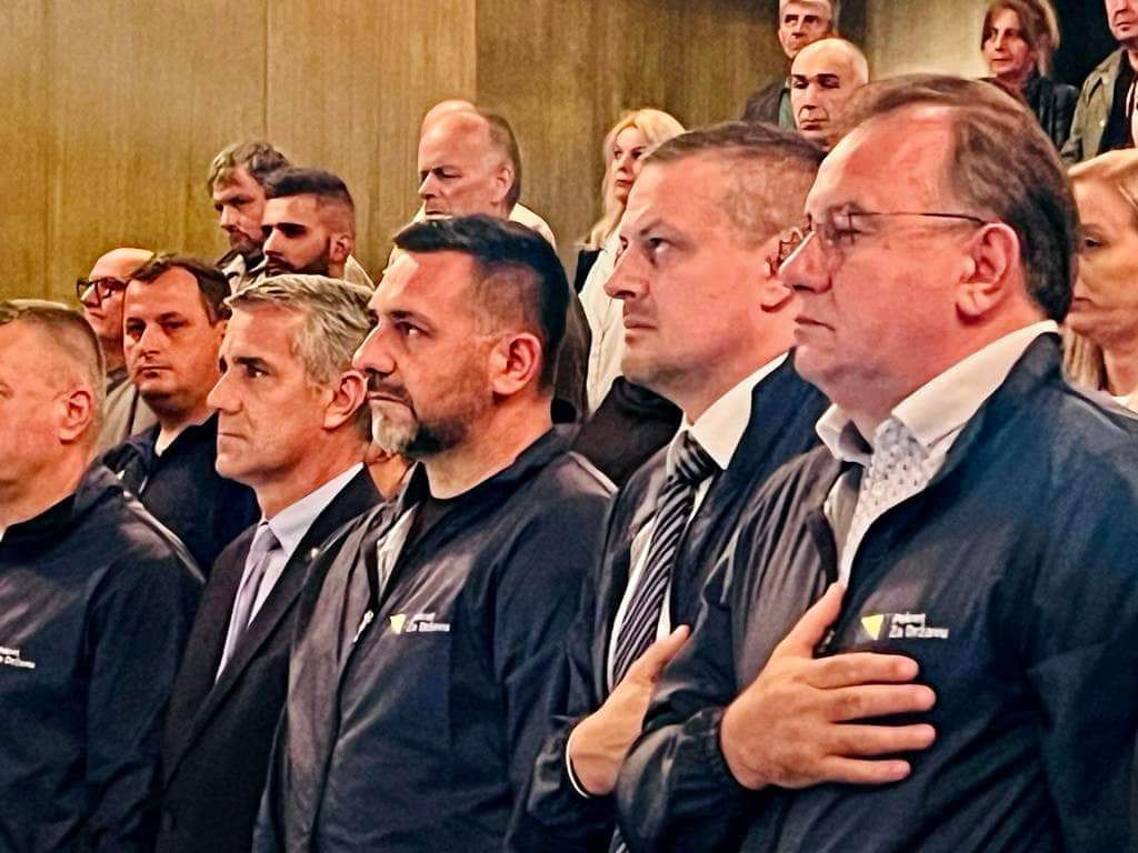 'Pokret za državu' sinoć održao predizborni skup u Prijedoru