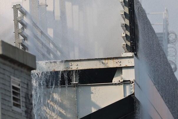 Pokretni most u New Yorku zapeo zbog ekstremnih vrućina, vladale velike gužve