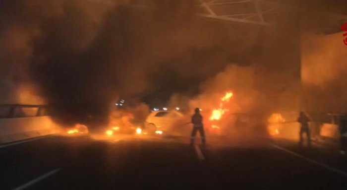 Pokušaj filmske pljačke u Italiji - postavili zasjedu oklopnom vozilu punom para