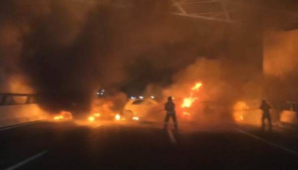 Pokušaj filmske pljačke u Italiji - postavili zasjedu oklopnom vozilu punom para