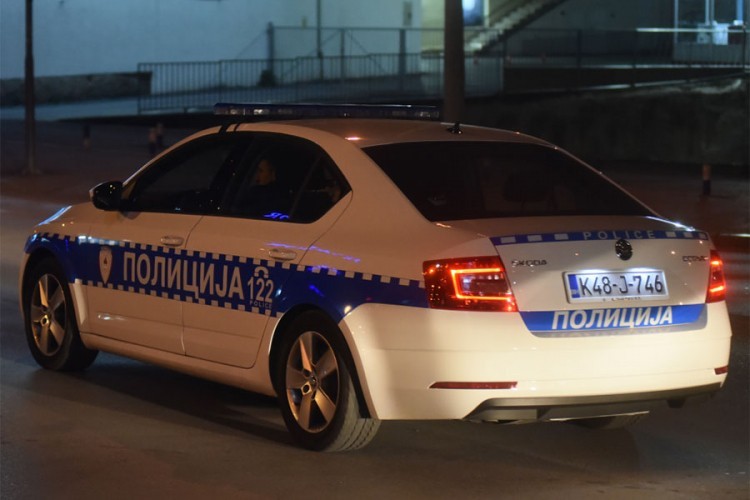Pokušaj ubistva u Bijeljini, ispalio četiri metka na vozilo